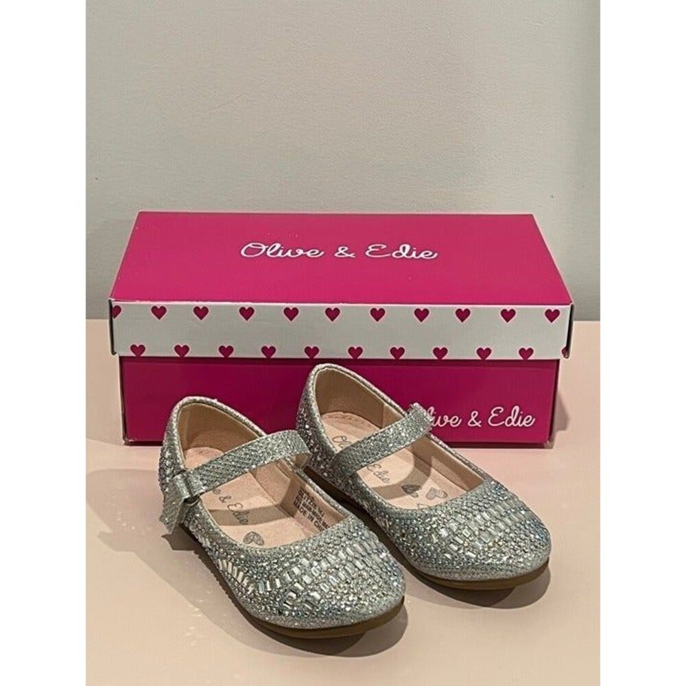 Olive & Edie Glitzie Mary Jane Flat for Kids (Size 5)